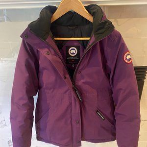 Canada Goose Youth Logan Parka Size XL
